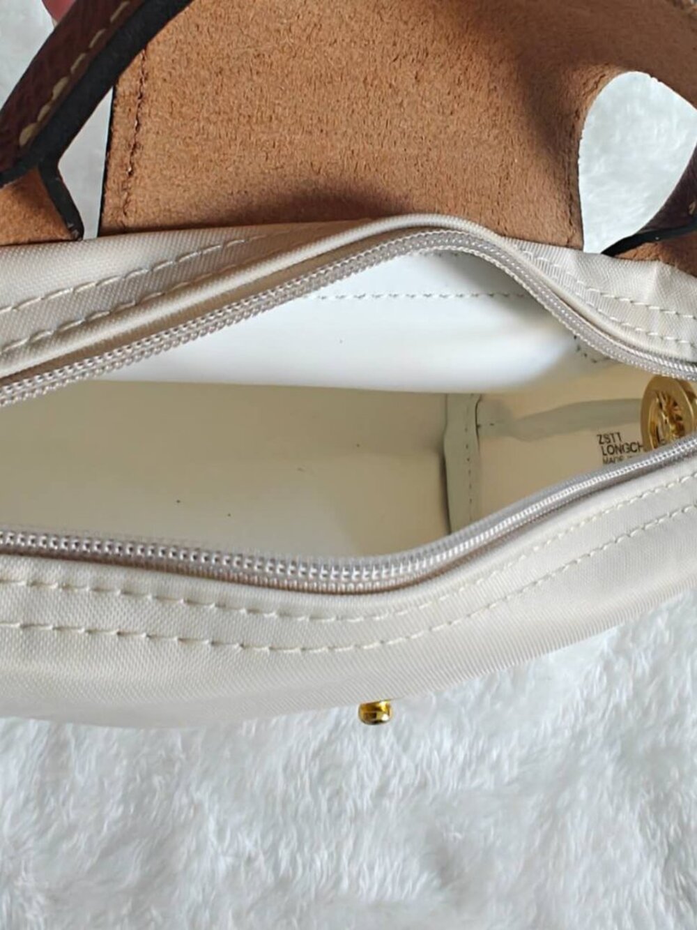 NWT Longchamp Le Pliage Original Pouch with handle - Picture 9 of 9
